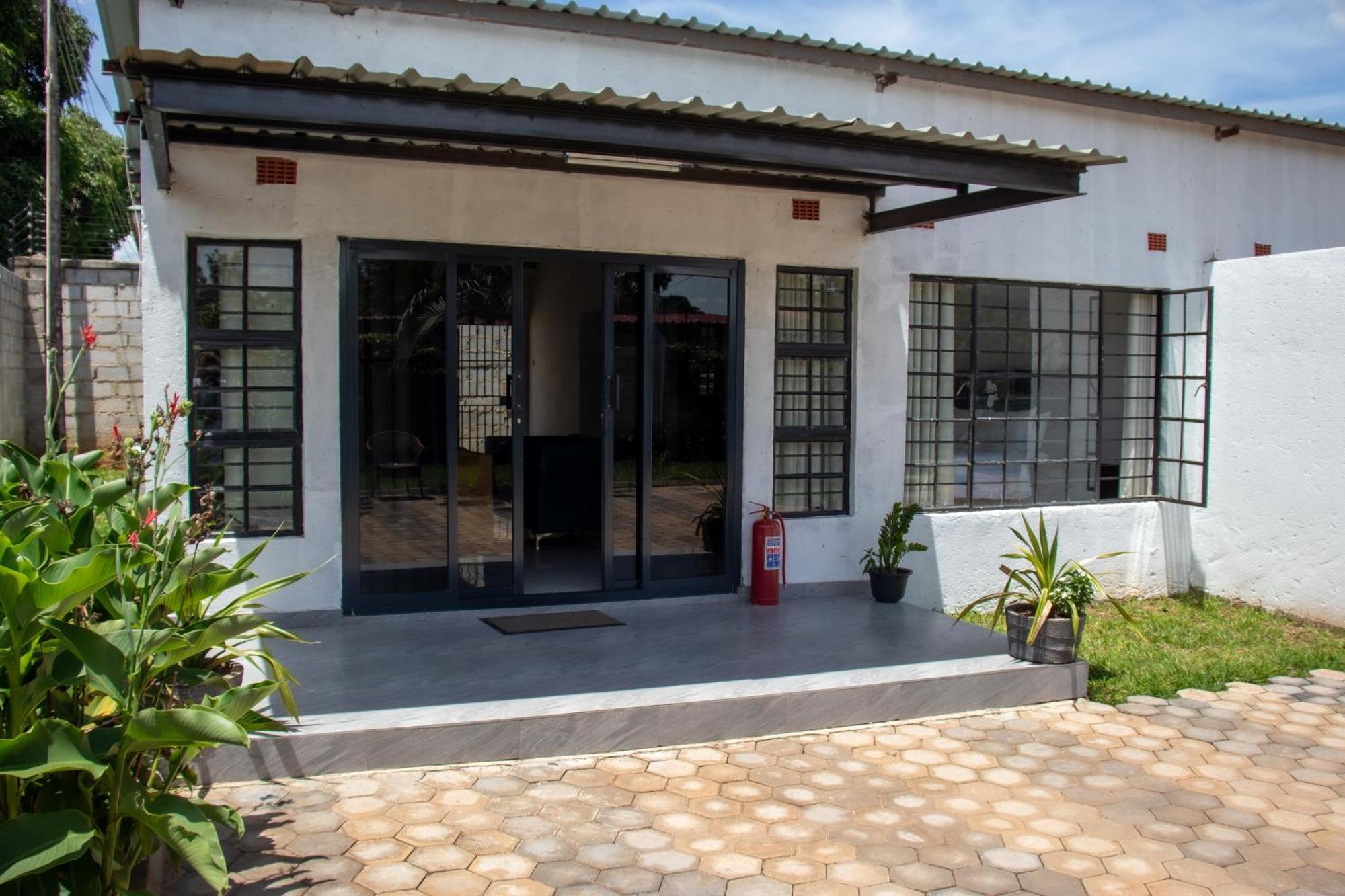 Lowin Suites-One-Bed Apartments Lusaka Exteriér fotografie