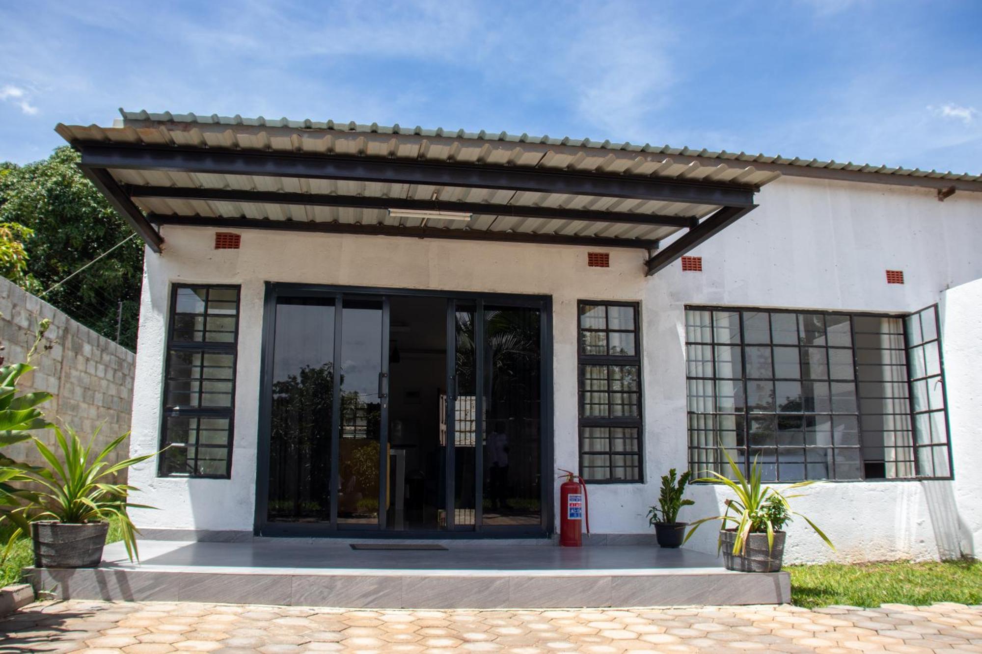 Lowin Suites-One-Bed Apartments Lusaka Exteriér fotografie
