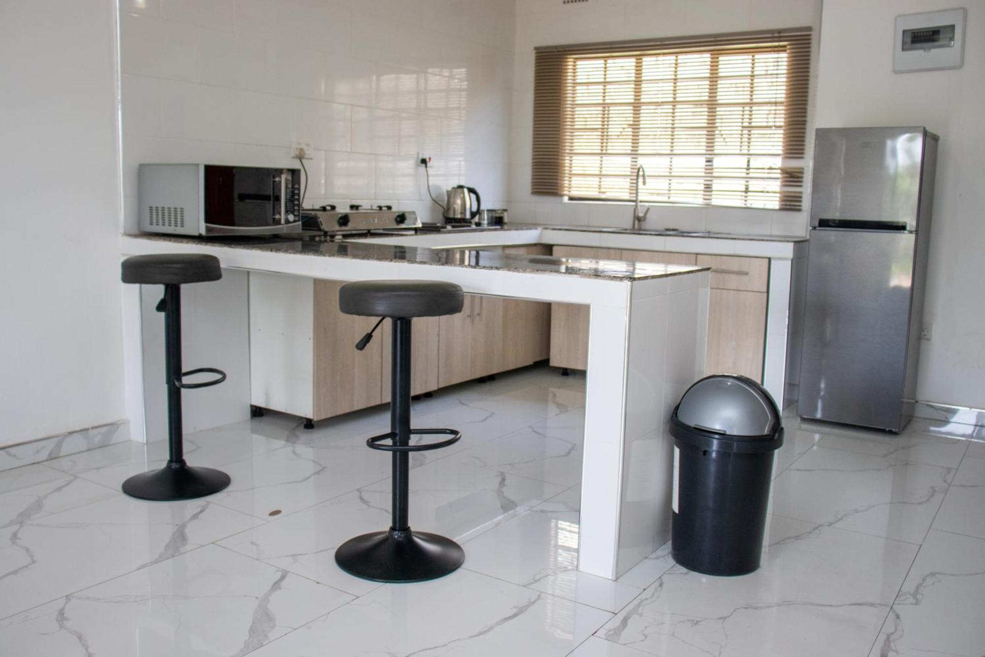 Lowin Suites-One-Bed Apartments Lusaka Exteriér fotografie